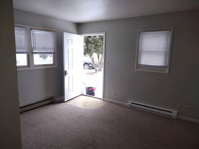Apartment for rent at 1729 Bancroft Ave, Rochester, IN 46975