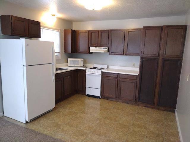 Apartment for rent at 1729 Bancroft Ave, Rochester, IN 46975
