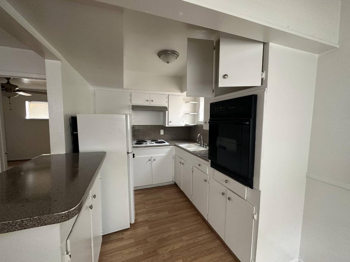 Apartment for rent at 1906 Binz St, Houston, TX 77004