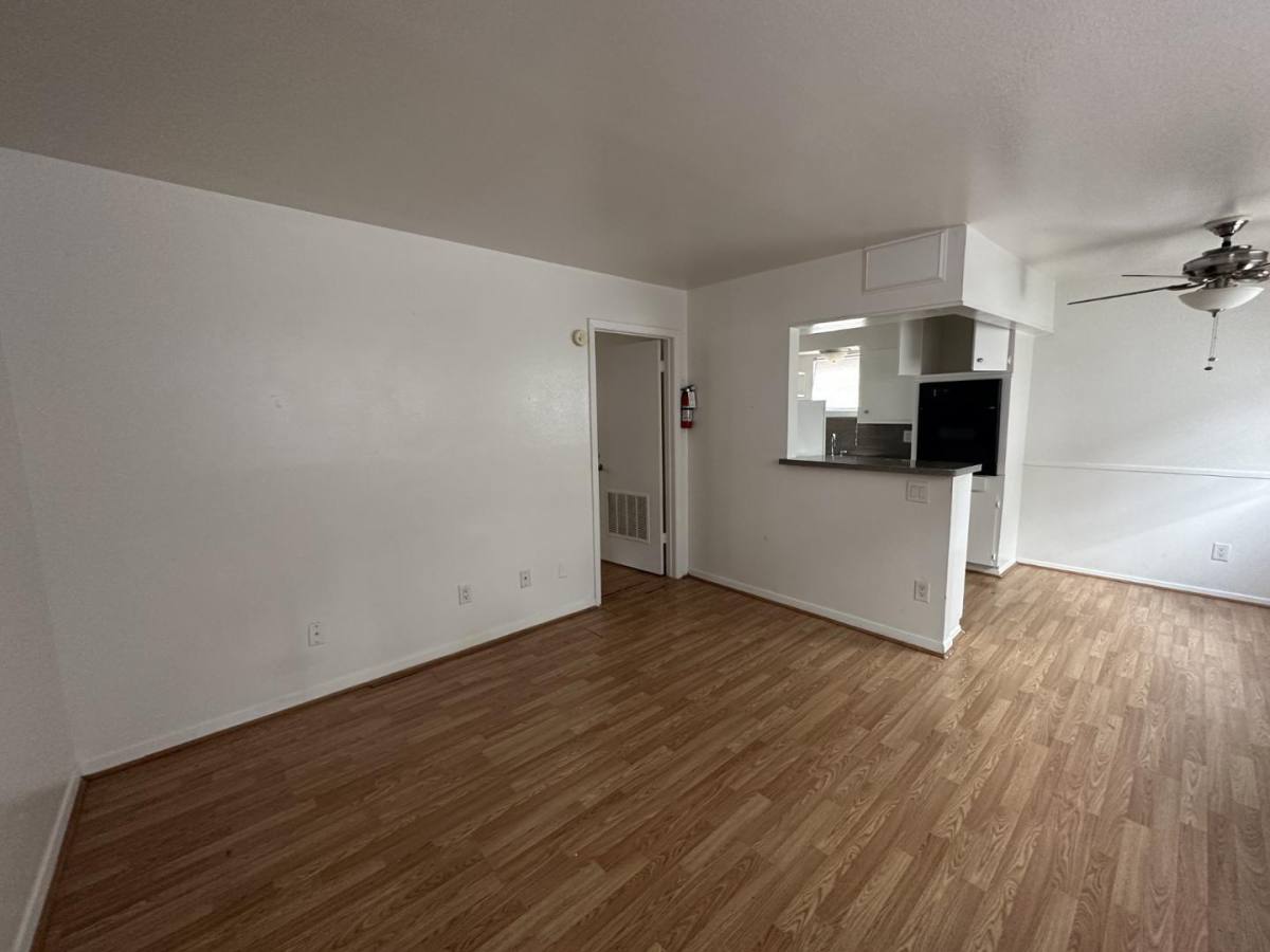 Apartment for rent at 1906 Binz St, Houston, TX 77004