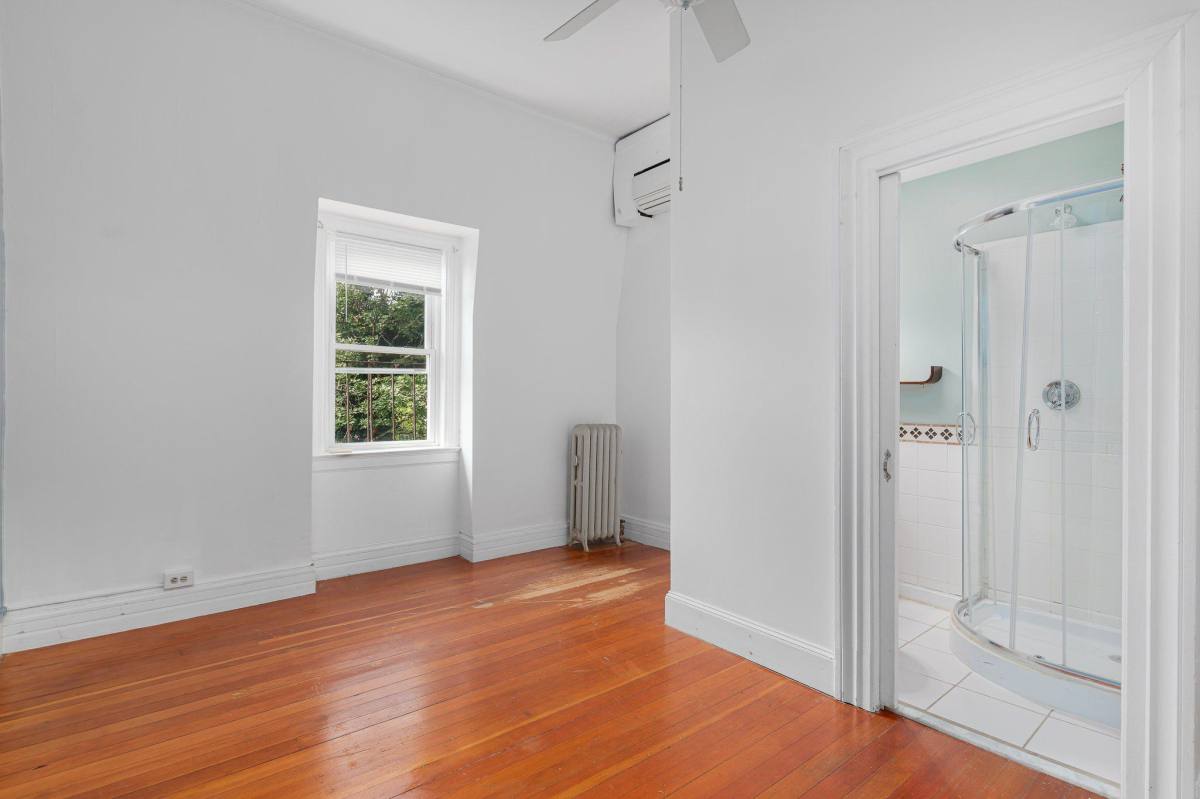 Apartment for rent at 79 Lloyd Ave #77C, Providence, RI 02906