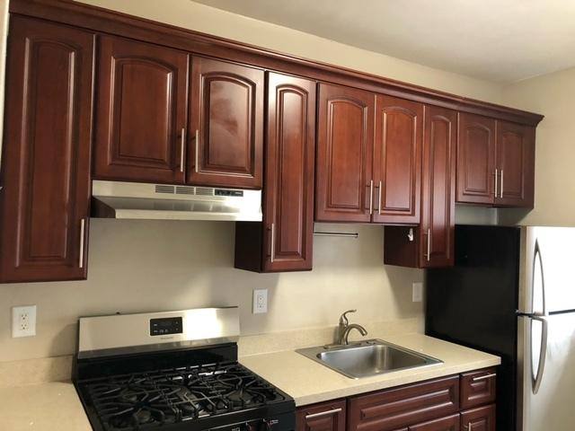 Apartment for rent at 2321 Dwight Way #307, Berkeley, CA 94704
