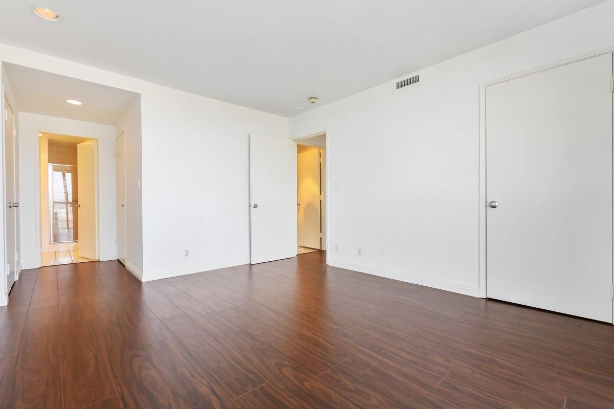Townhouse for rent at Century Park East Condominiums, 2170 Century Park E #1502, Los Angeles, CA 90067