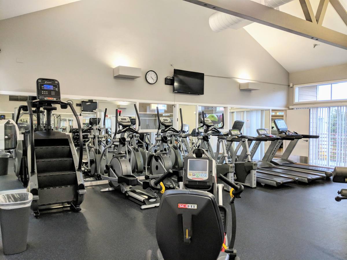 Apartment for rent at 6400 Christie Ave #CONDO, Emeryville, CA 94608