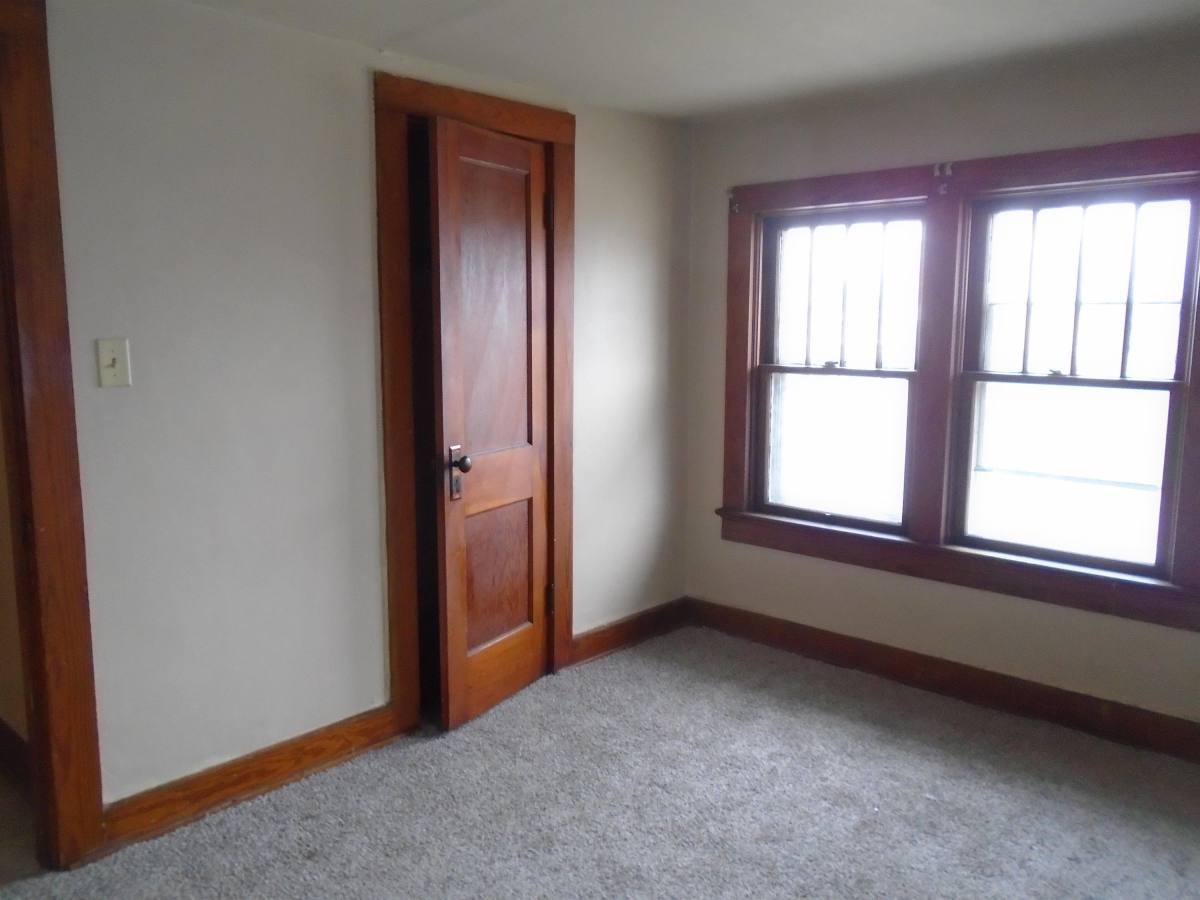 Apartment for rent at Brackenridge, 1829 Hale Ave, Fort Wayne, IN 46807