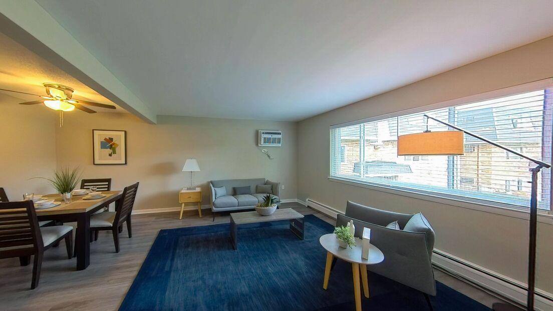 Apartment for rent at 10020 Holly Lane, Des Plaines, IL 60016