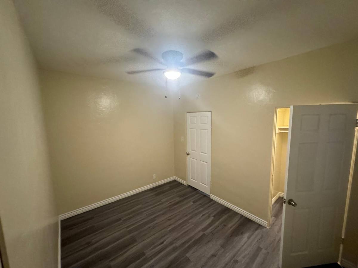Apartment for rent at 2876 Saturn Ave #G, Huntington Park, CA 90255
