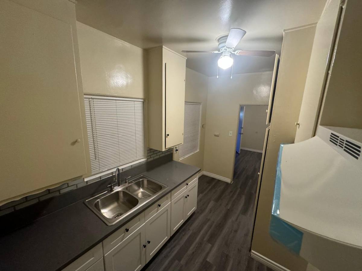 Apartment for rent at 2876 Saturn Ave #G, Huntington Park, CA 90255