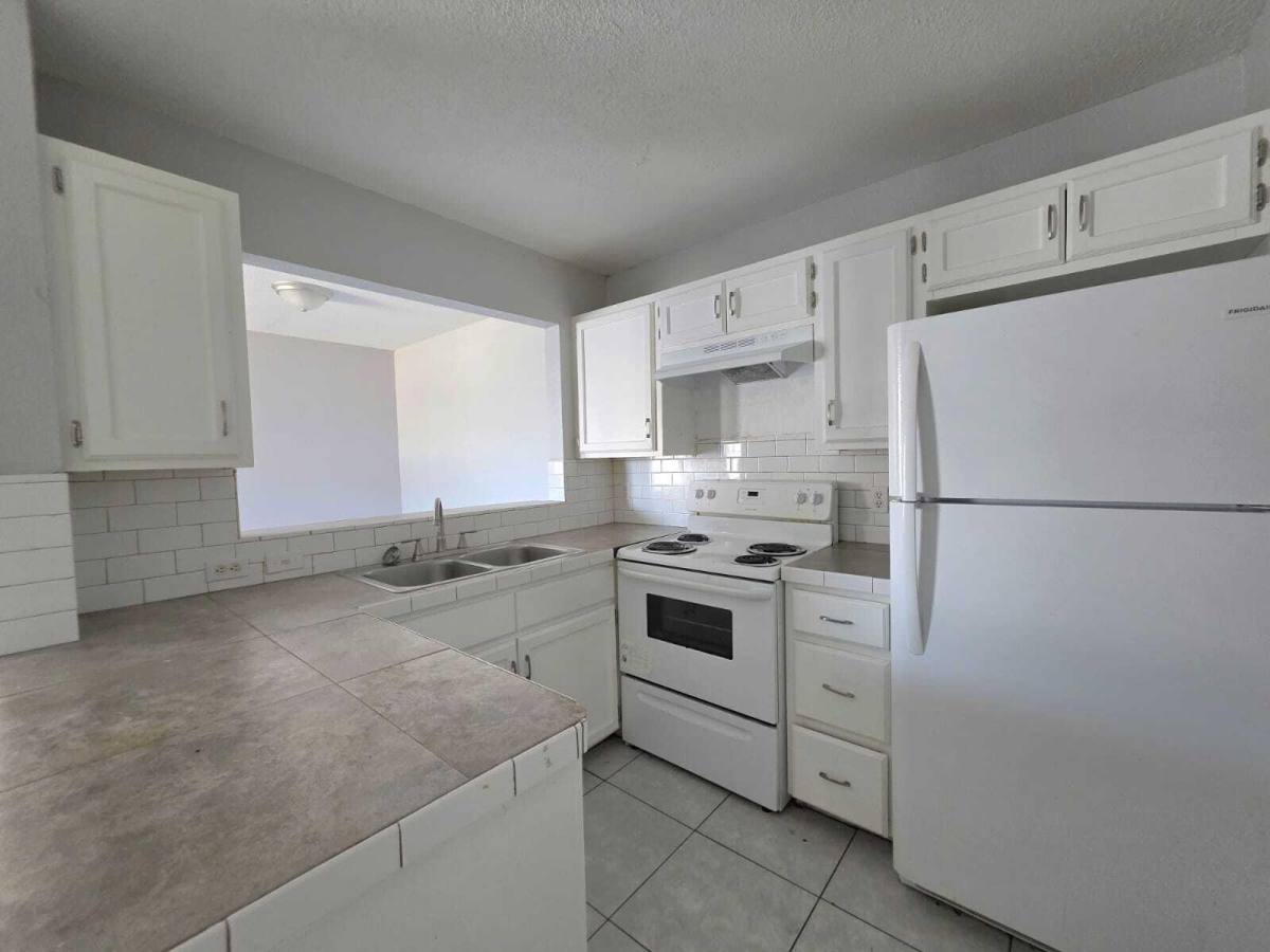Apartment for rent at Valencia, 6200 N 11th St, McAllen, TX 78504