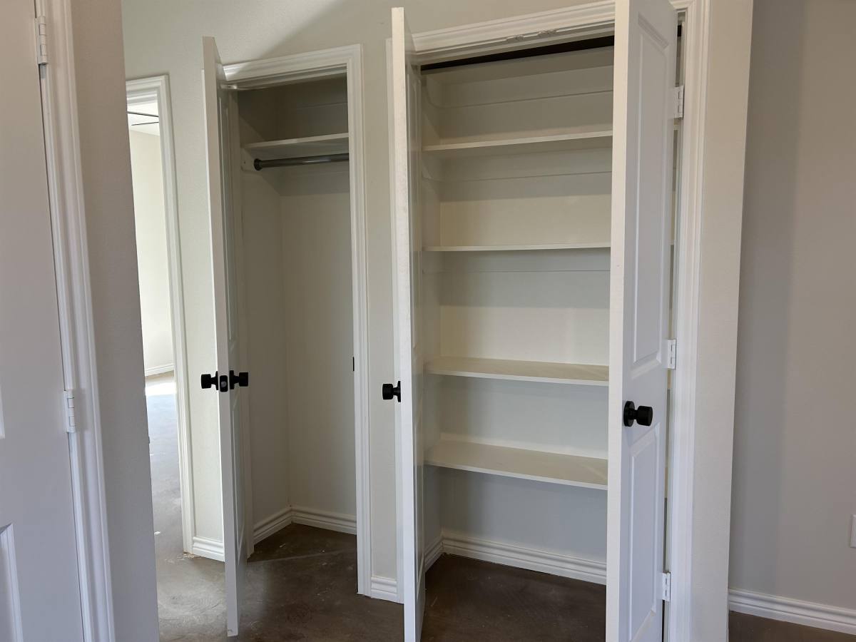 Townhouse for rent at 1604 New England Rd, Flint, TX 75762