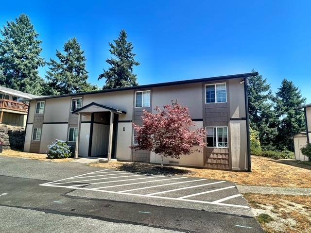 Apartment for rent at Trenton House, 1628 Trenton Ave #B4, Bremerton, WA 98310