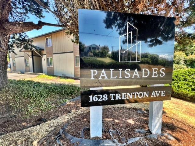 Apartment for rent at Trenton House, 1628 Trenton Ave #B4, Bremerton, WA 98310