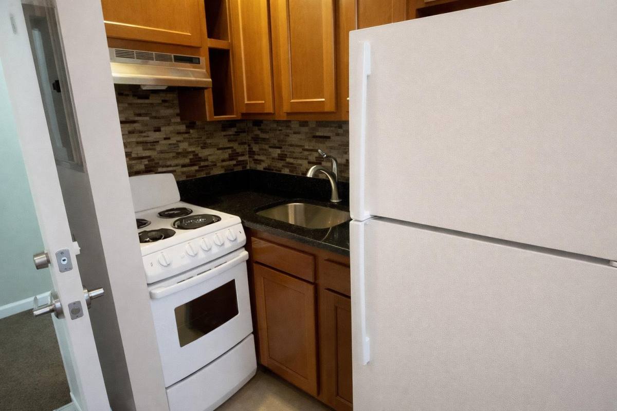Apartment for rent at 333 Melwood Ave, Pittsburgh, PA 15213