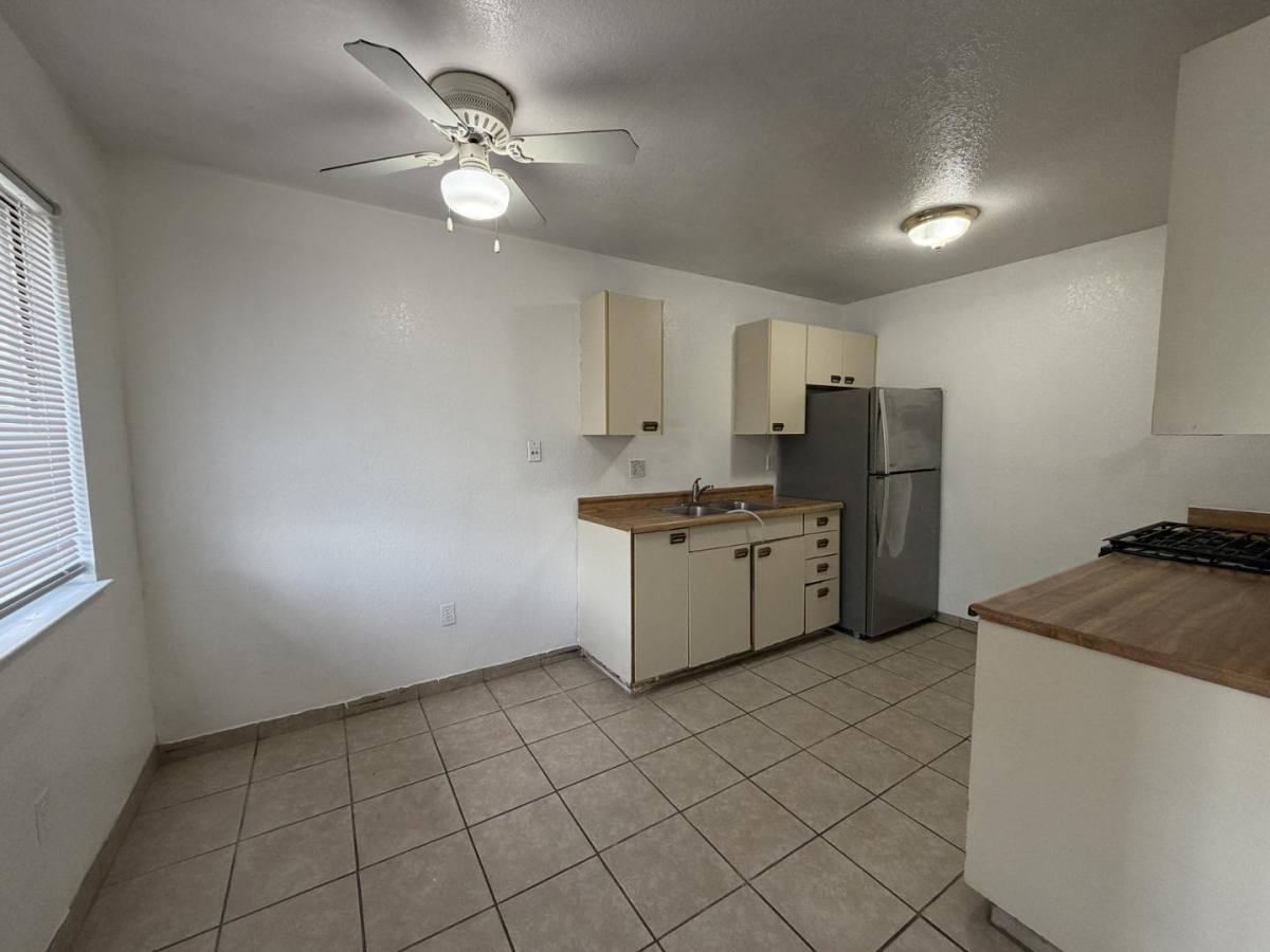 Apartment for rent at Sierra View, 2121 Moffett Rd #35, Ceres, CA 95307