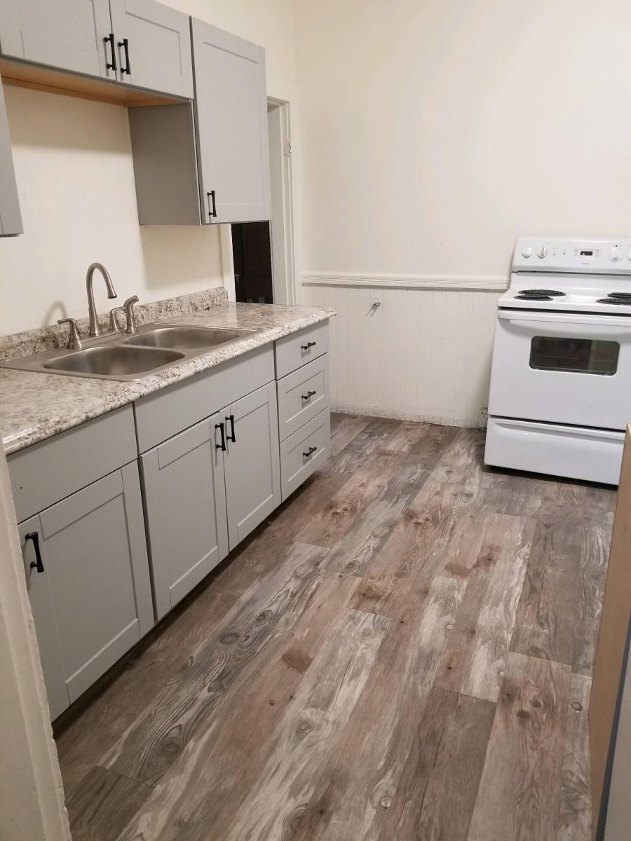 Apartment for rent at 10 N Touchet St #1, Walla Walla, WA 99362