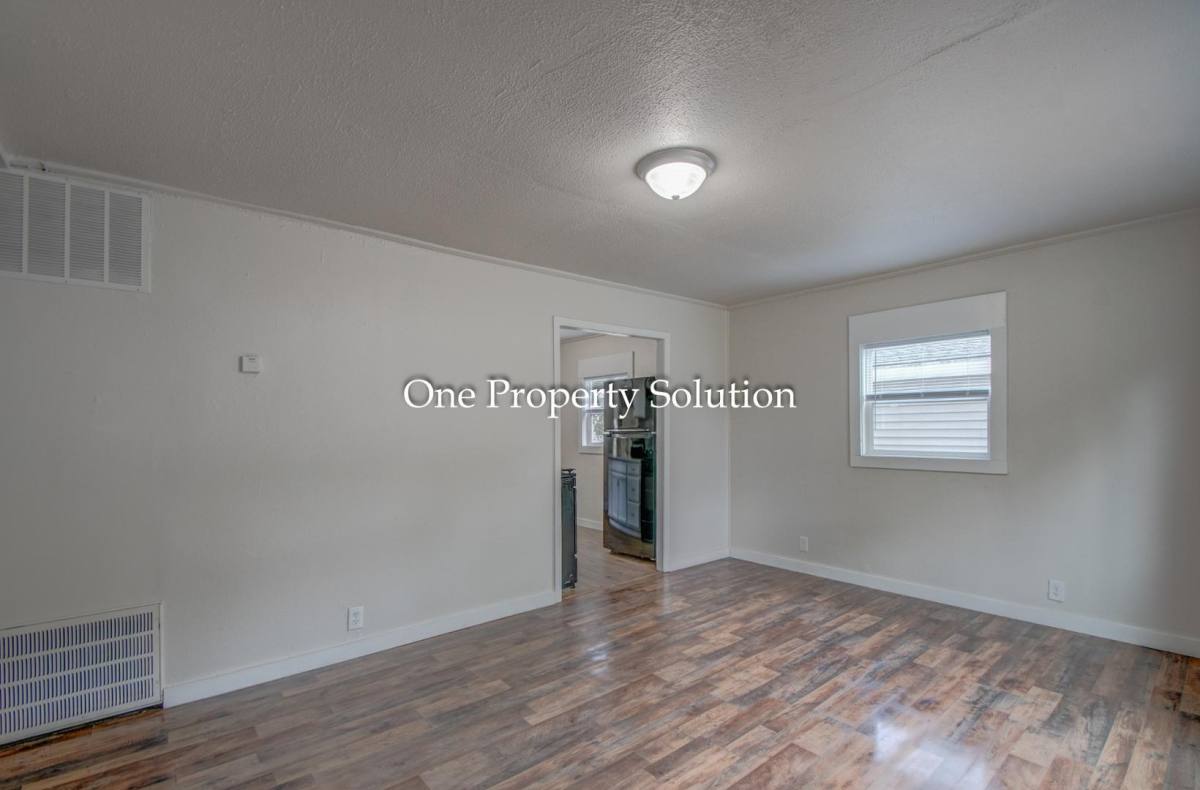 House for rent at Ridgeland, 614 N Calumet Ave, Michigan City, IN 46360