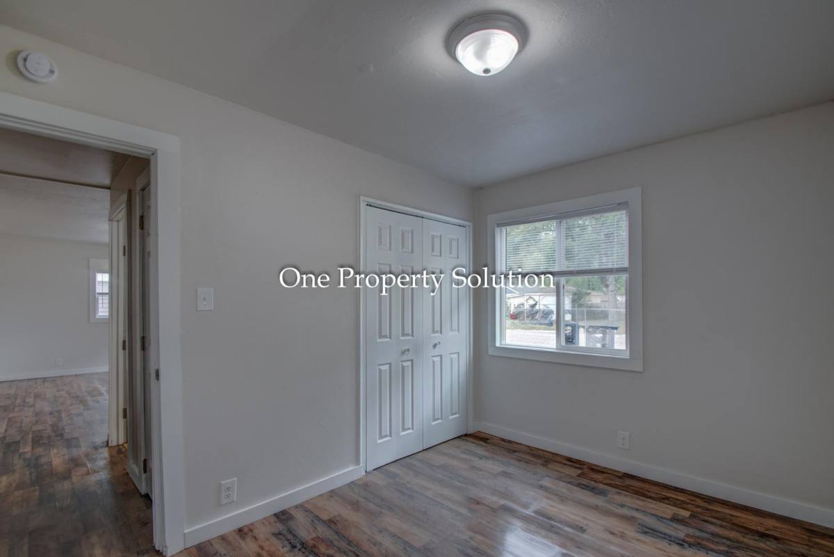 House for rent at Ridgeland, 614 N Calumet Ave, Michigan City, IN 46360