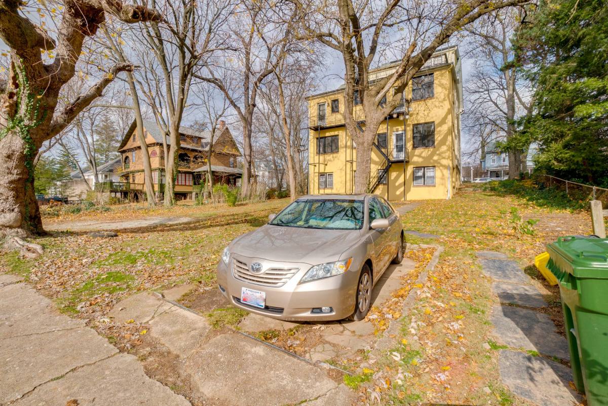 Apartment for rent at Tuxedo Park, 711 Gladstone Ave, Baltimore, MD 21210