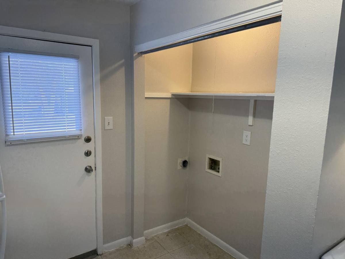 Apartment for rent at 1025 Sutton Dr, San Antonio, TX 78228