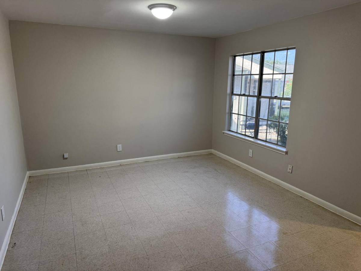 Apartment for rent at 1025 Sutton Dr, San Antonio, TX 78228
