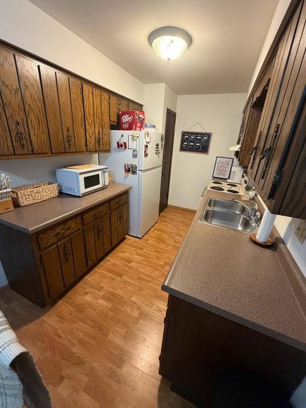 Apartment for rent at Fairview, 220 Morgan Court #1C, Manhattan, IL 60442
