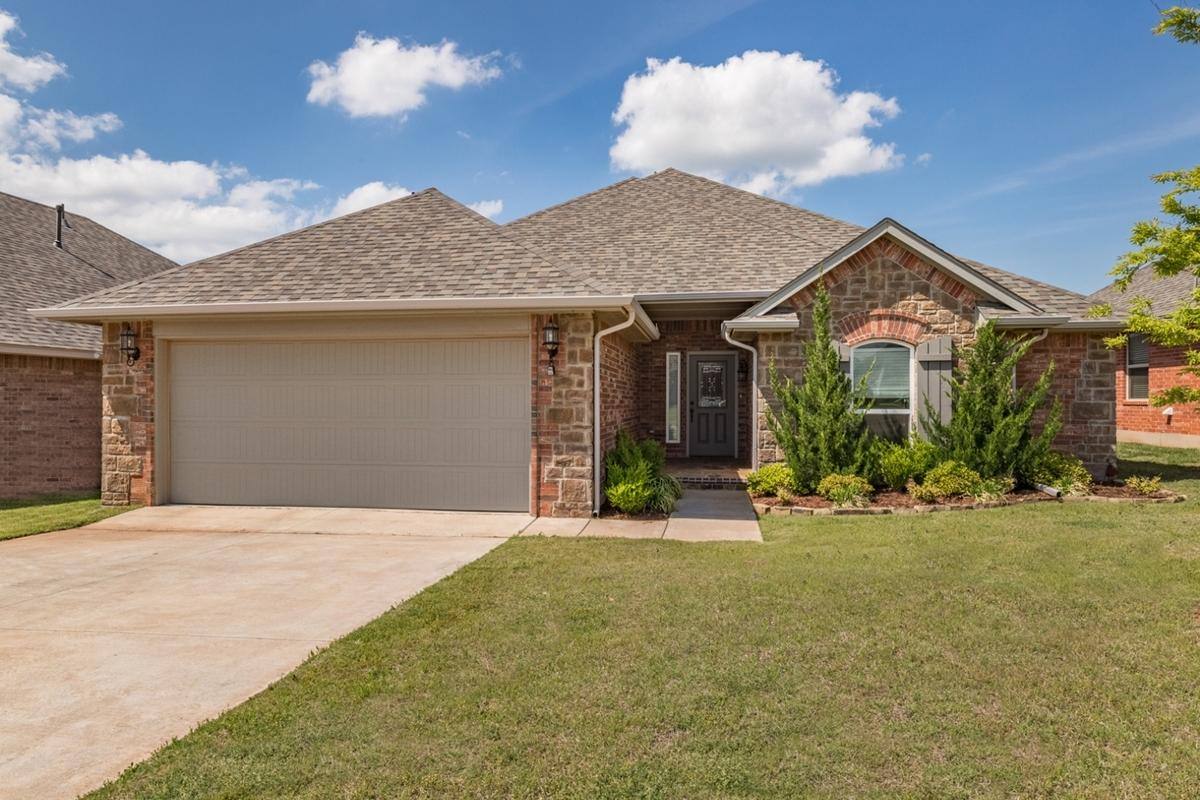House for rent at Montague, 6705 NW 159th St, Edmond, OK 73013