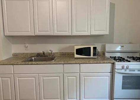 Apartment for rent at 27 Shaw St #1, Lowell, MA 01851
