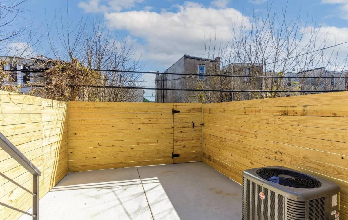 House for rent at 721 N Dekalb St, Philadelphia, PA 19104