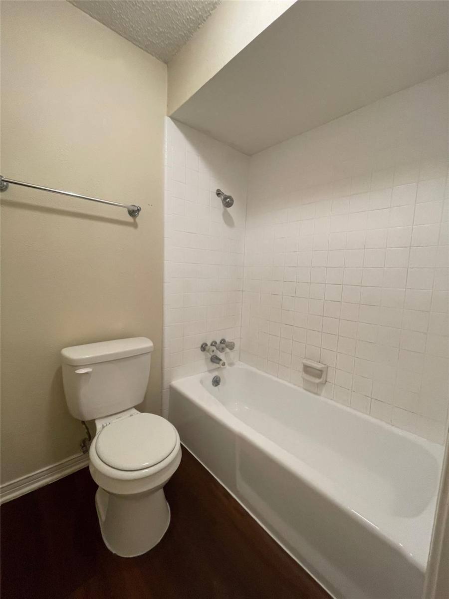 House for rent at 120 Shadybrook Dr, Desoto, TX 75115