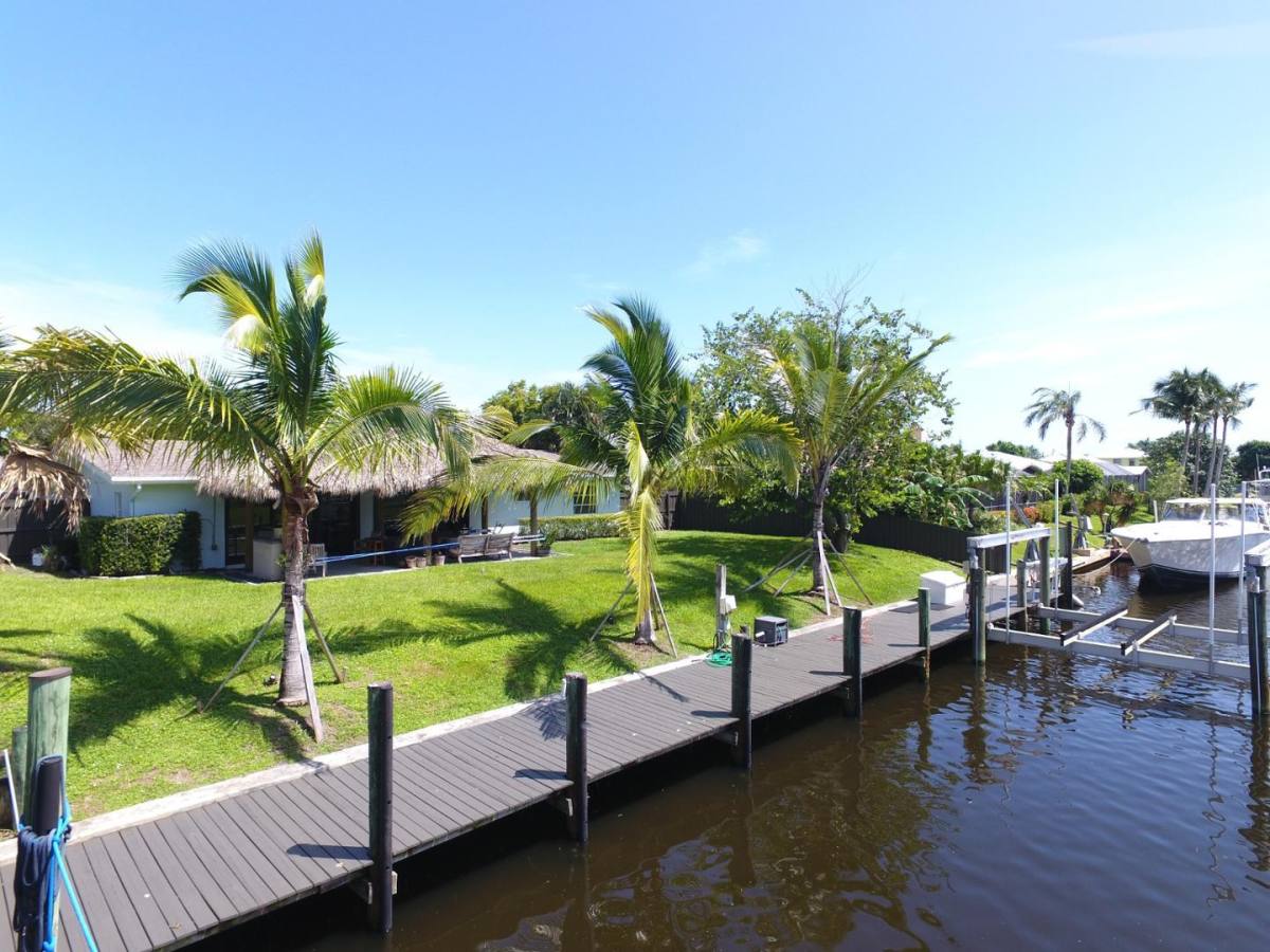House for rent at North Hobe Sound Shores, 8336 SE Palm St, Hobe Sound, FL 33455
