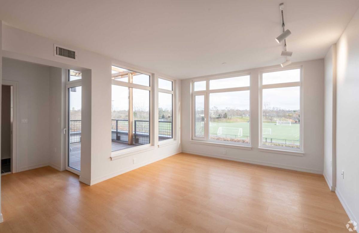 Apartment for rent at 87 New St, Cambridge, MA 02138