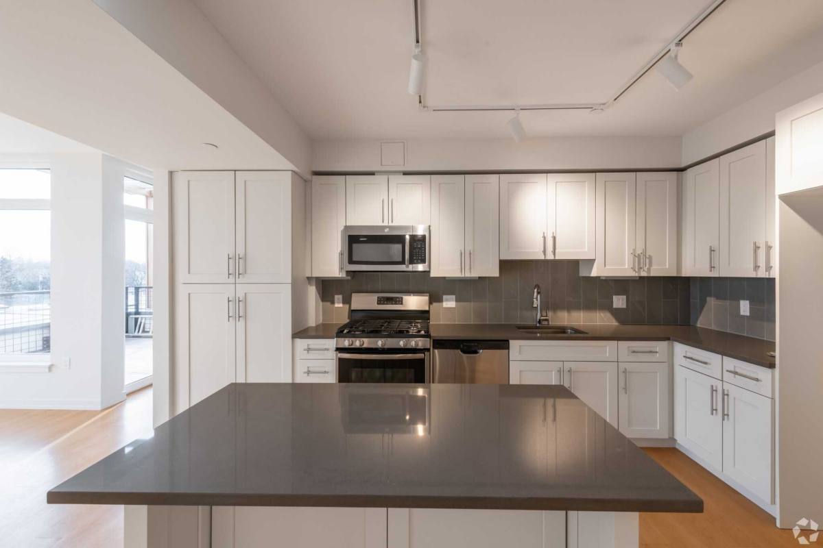 Apartment for rent at 87 New St, Cambridge, MA 02138