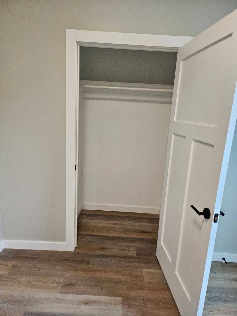 Apartment for rent at 41 W Division, Evansville, IN 47710