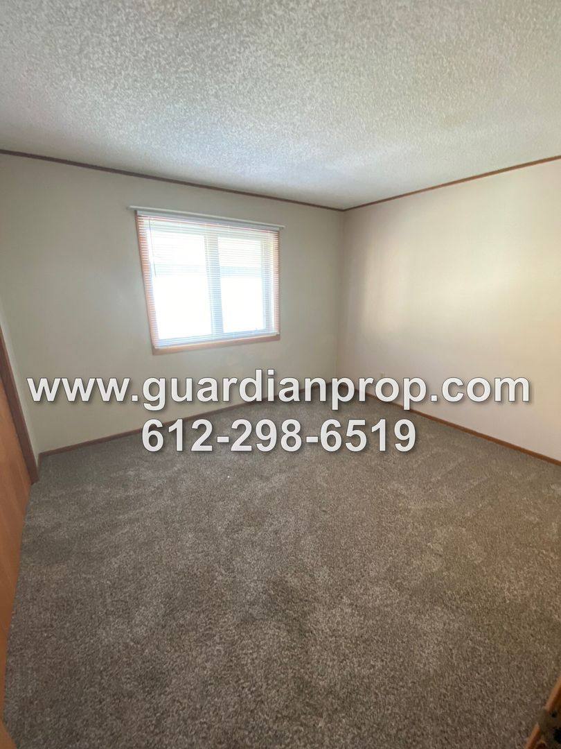Apartment for rent at 425 Dayton Ave, Saint Paul, MN 55102