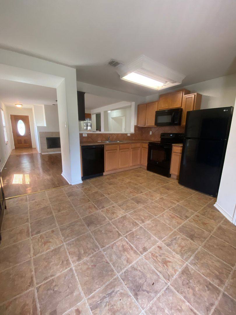 House for rent at 206 Calixto Court, San Marcos, TX 78666