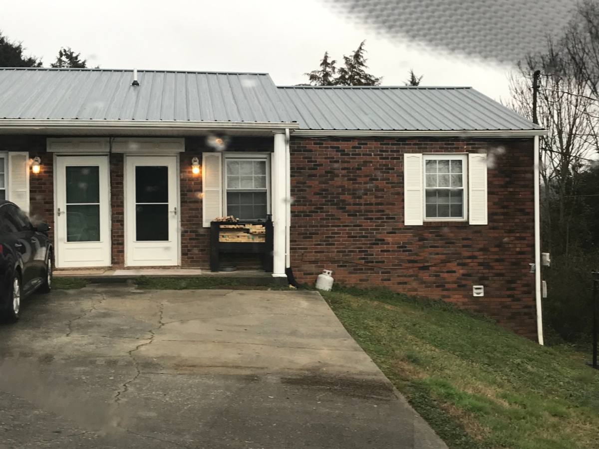 Apartment for rent at 1485 Laura Dr, Morristown, TN 37814