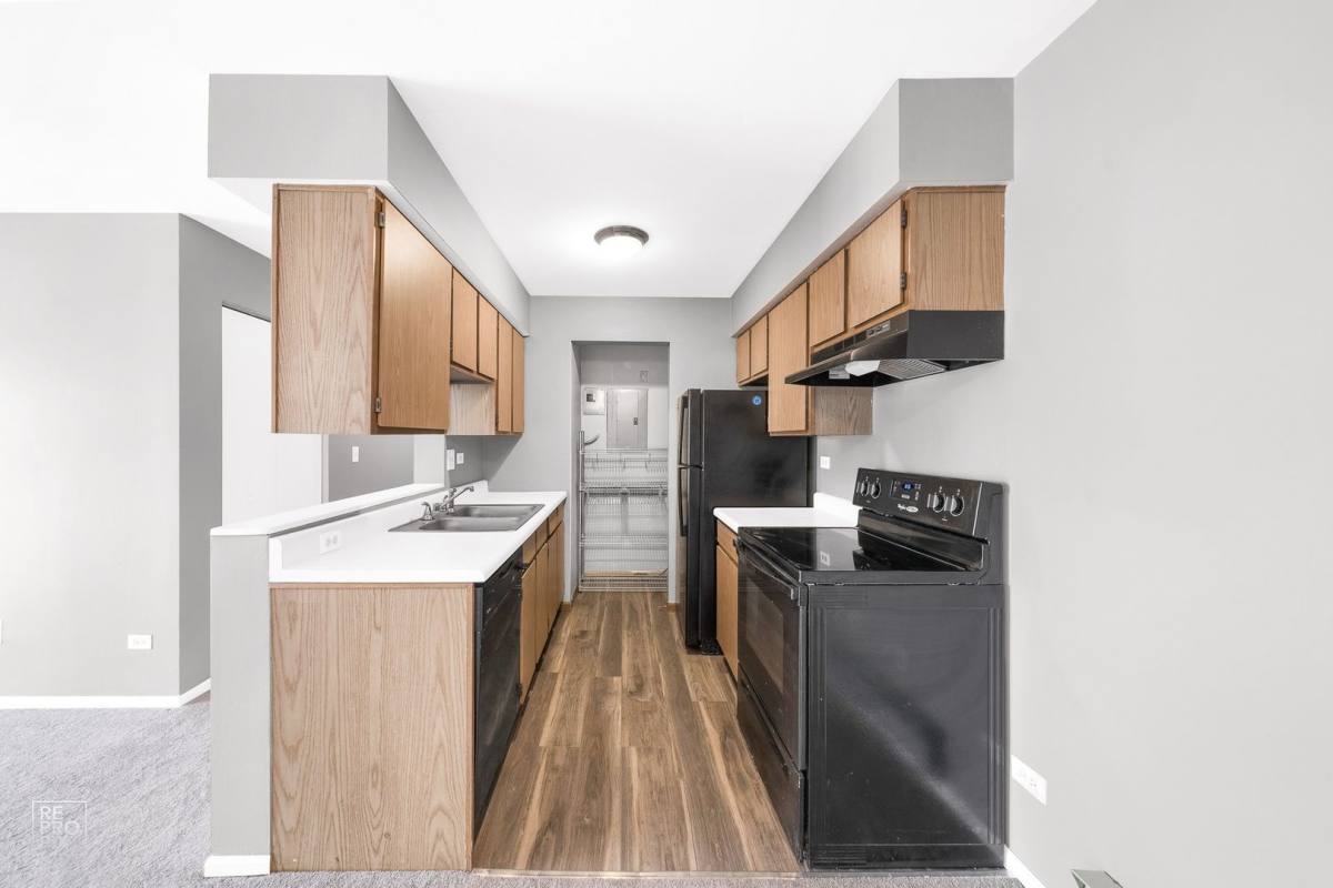 Apartment for rent at 651 Virginia Rd #228, Crystal Lake, IL 60014