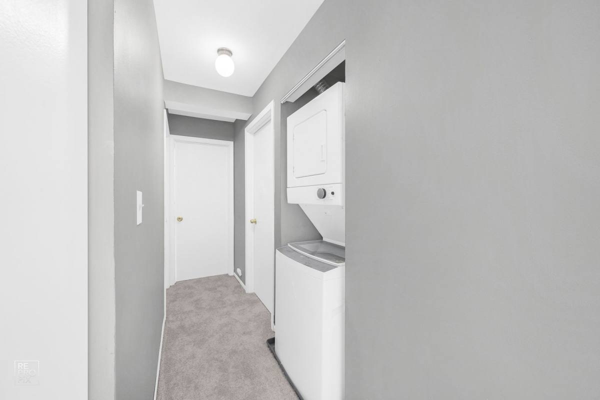 Apartment for rent at 651 Virginia Rd #228, Crystal Lake, IL 60014