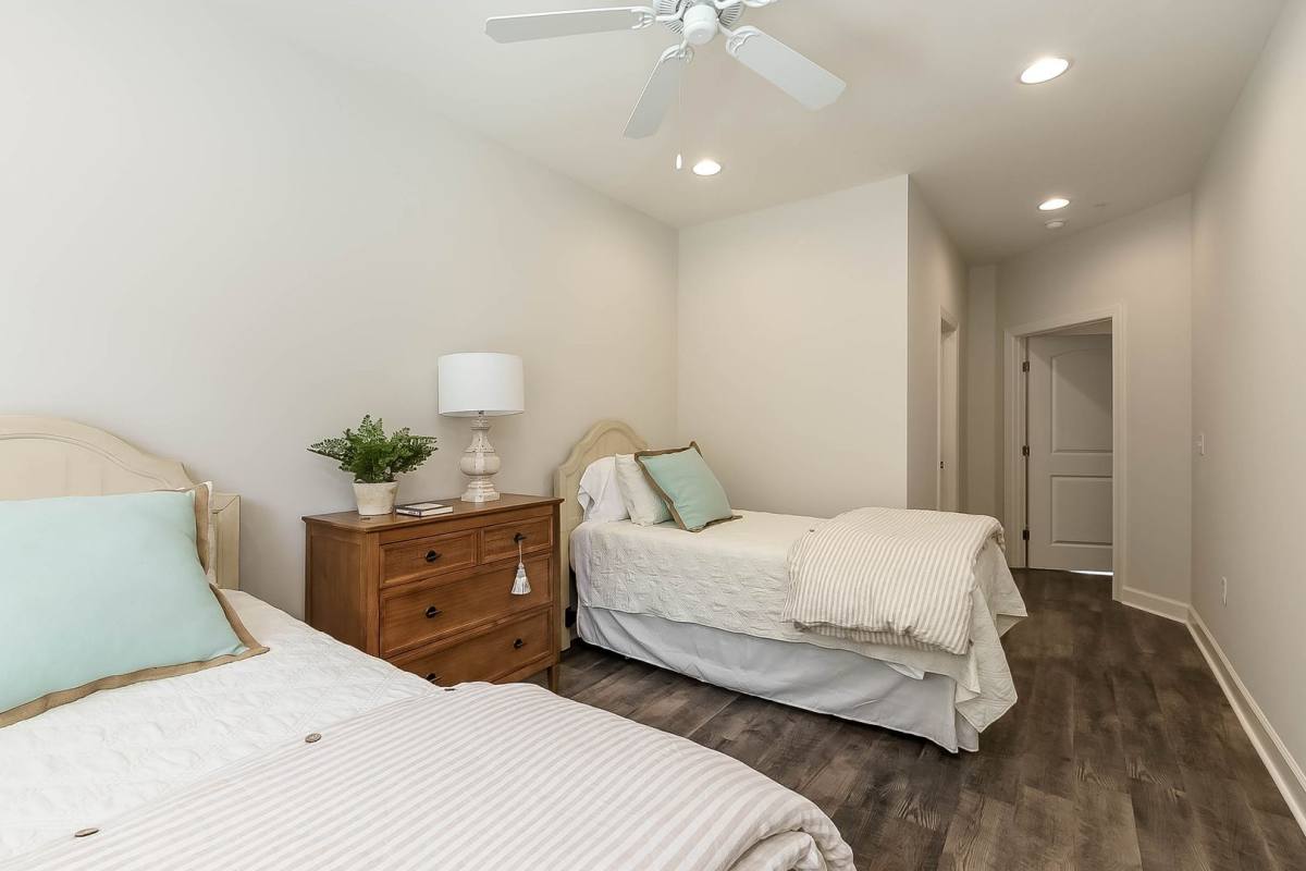 Townhouse for rent at 120 Main Ave, Northport, AL 35476