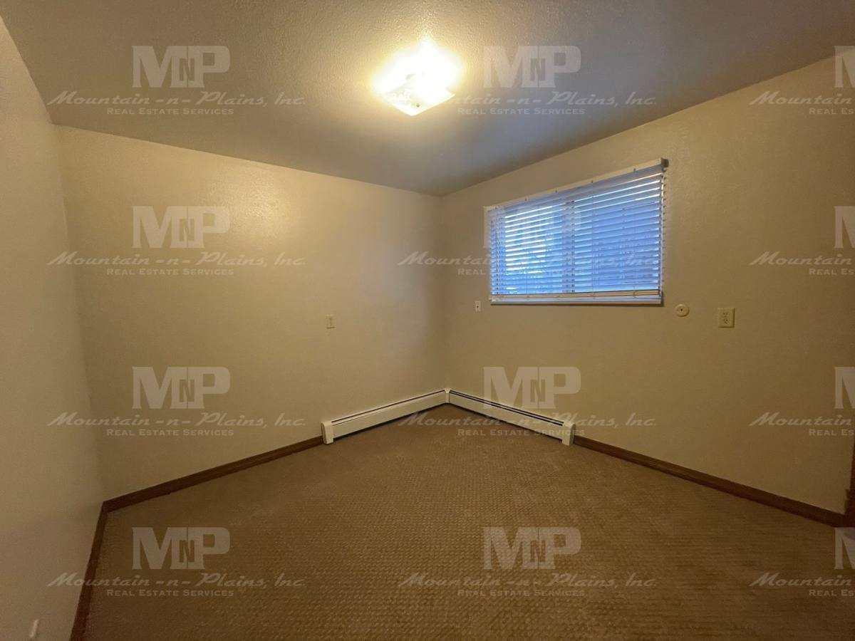 Townhouse for rent at 1628 Azalea Dr, Fort Collins, CO 80526