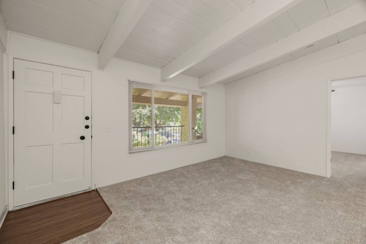 Apartment for rent at 1565 N Cherry St, Chico, CA 95926