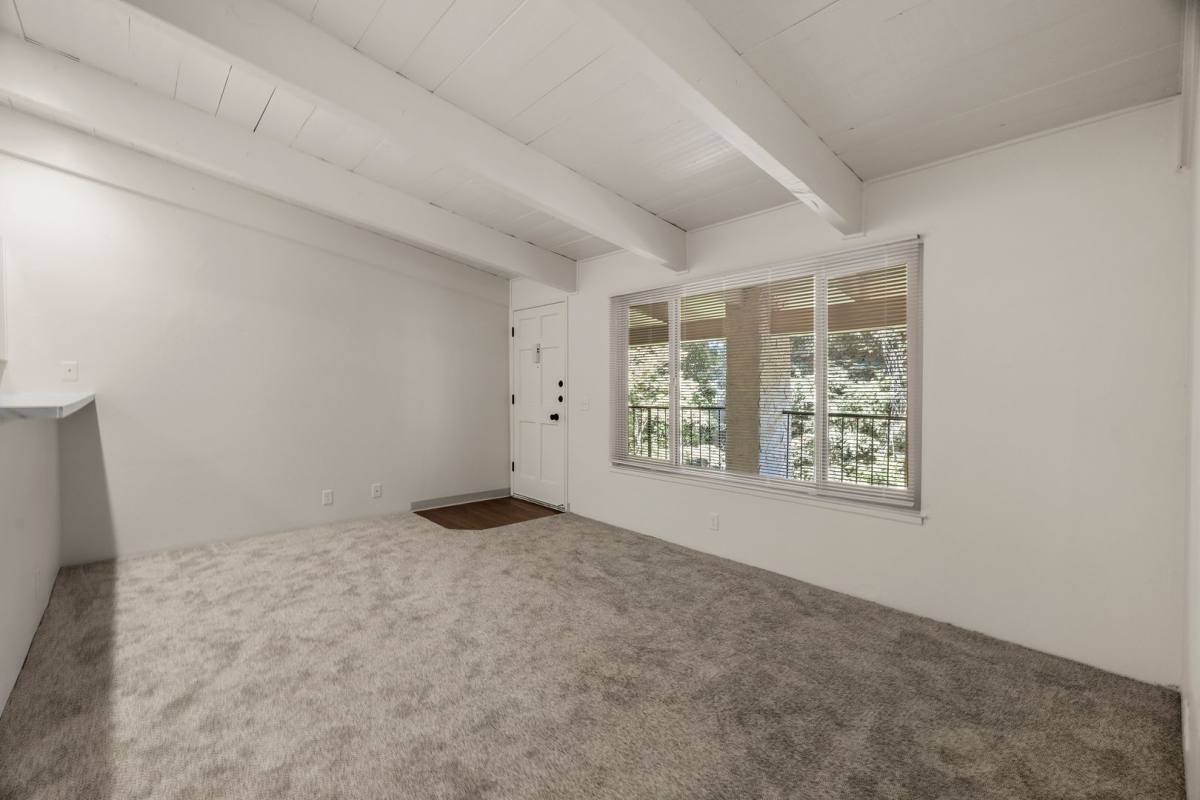 Apartment for rent at 1565 N Cherry St, Chico, CA 95926