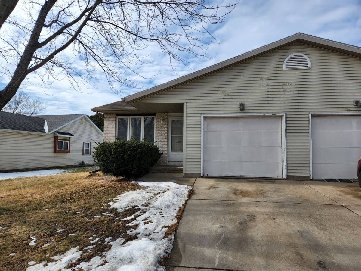 Townhouse for rent at 500-504 Kings Lynn Rd, Stoughton, WI 53589