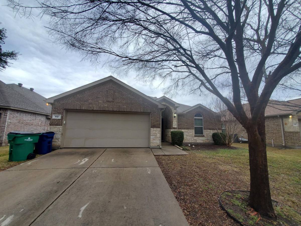 House for rent at 612 Kiowa Dr, McKinney, TX 75071