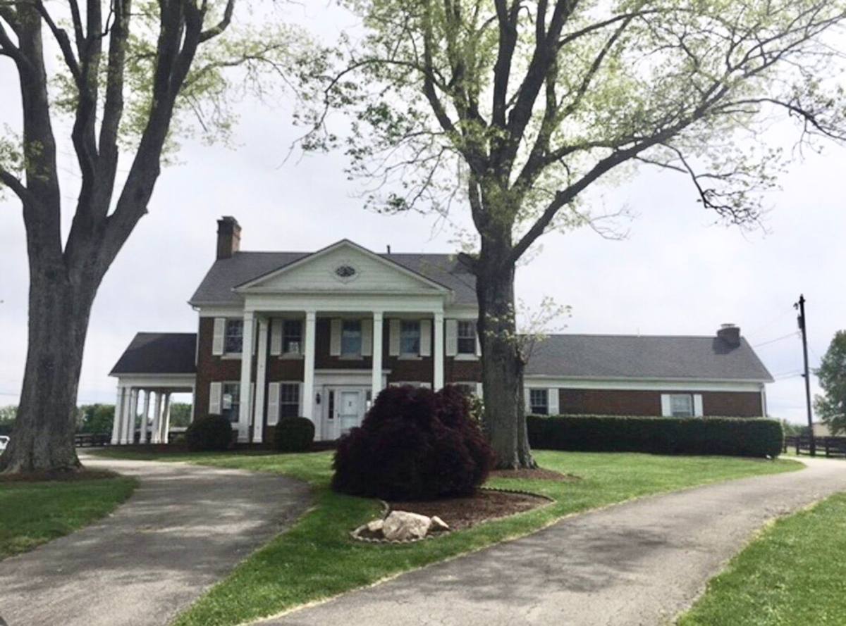 House for rent at 3376 Winchester Rd, Lexington, KY 40509