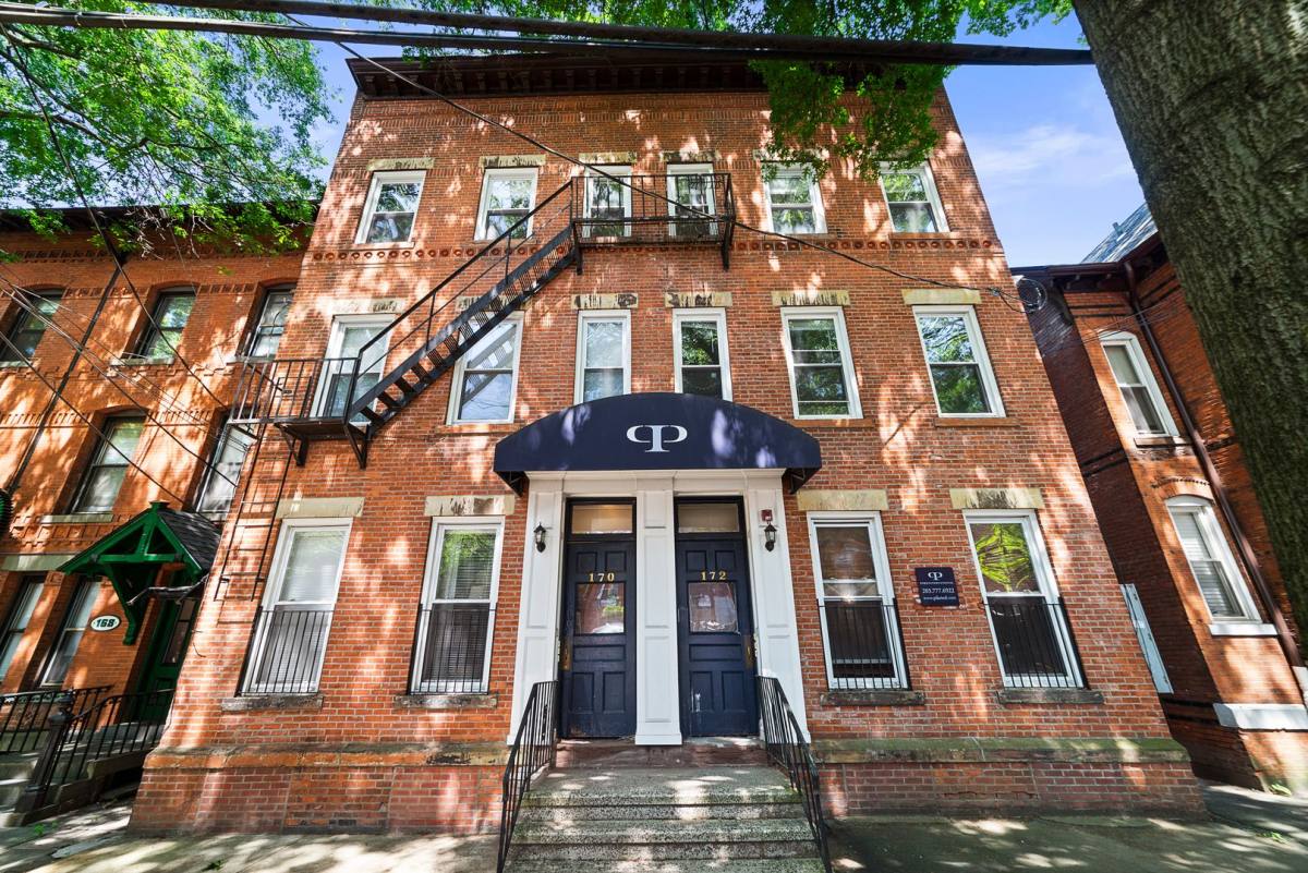 Apartment for rent at 170-172 Park St, New Haven, CT 06511
