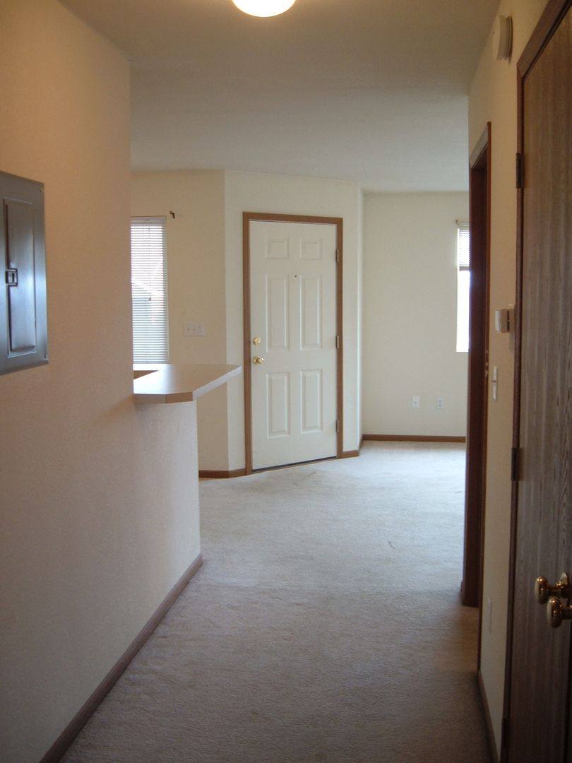 Apartment for rent at 501 527 California St, Lawrence, KS 66044