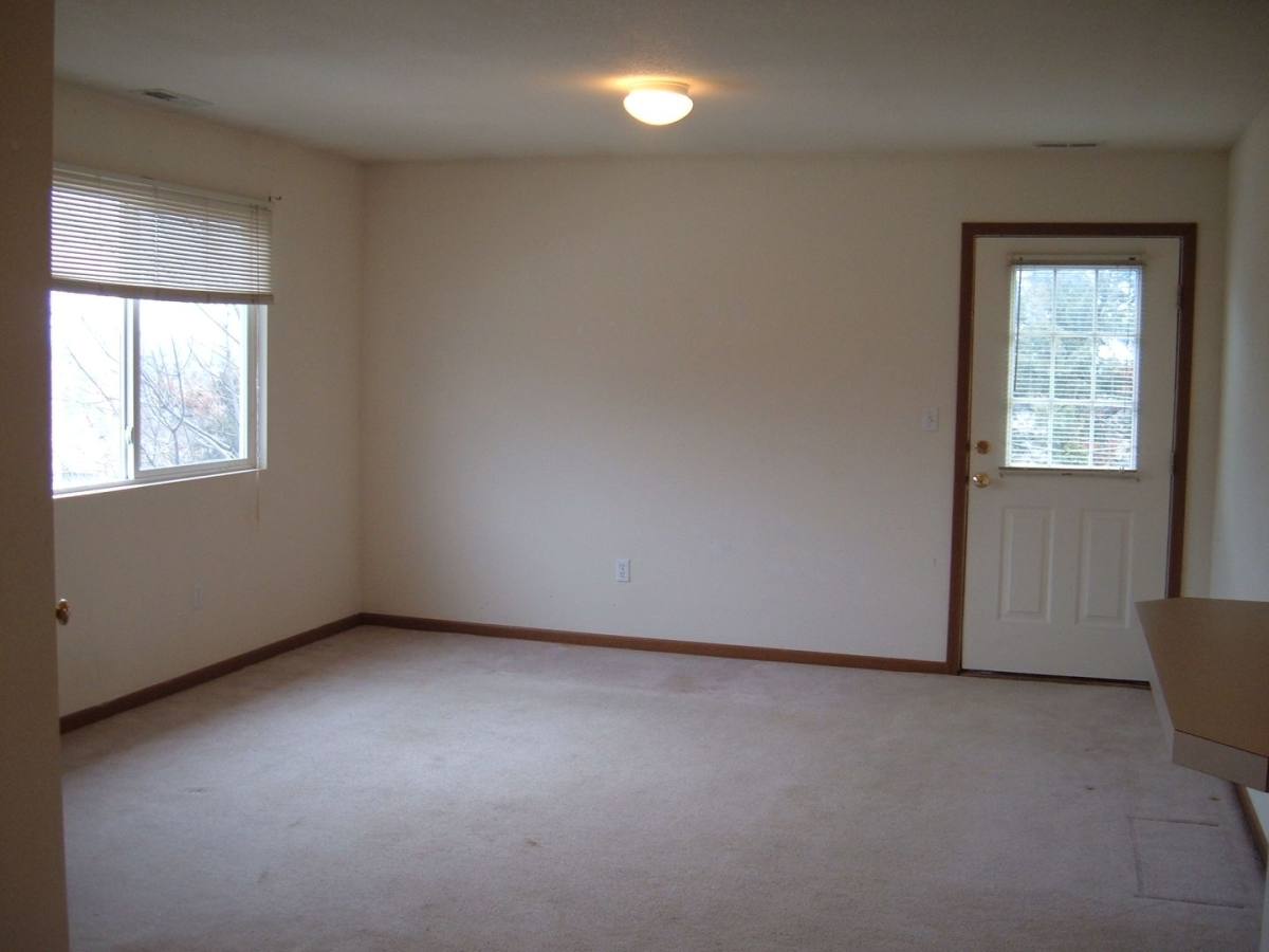 Apartment for rent at 501 527 California St, Lawrence, KS 66044
