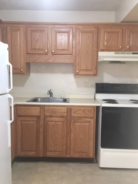 Apartment for rent at 360 Highland Ave, Cheshire, CT 06410