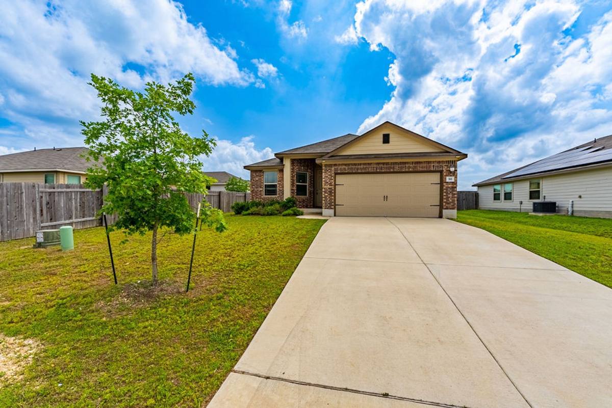 House for rent at 160 Night Sky Dr, Kyle, TX 78640